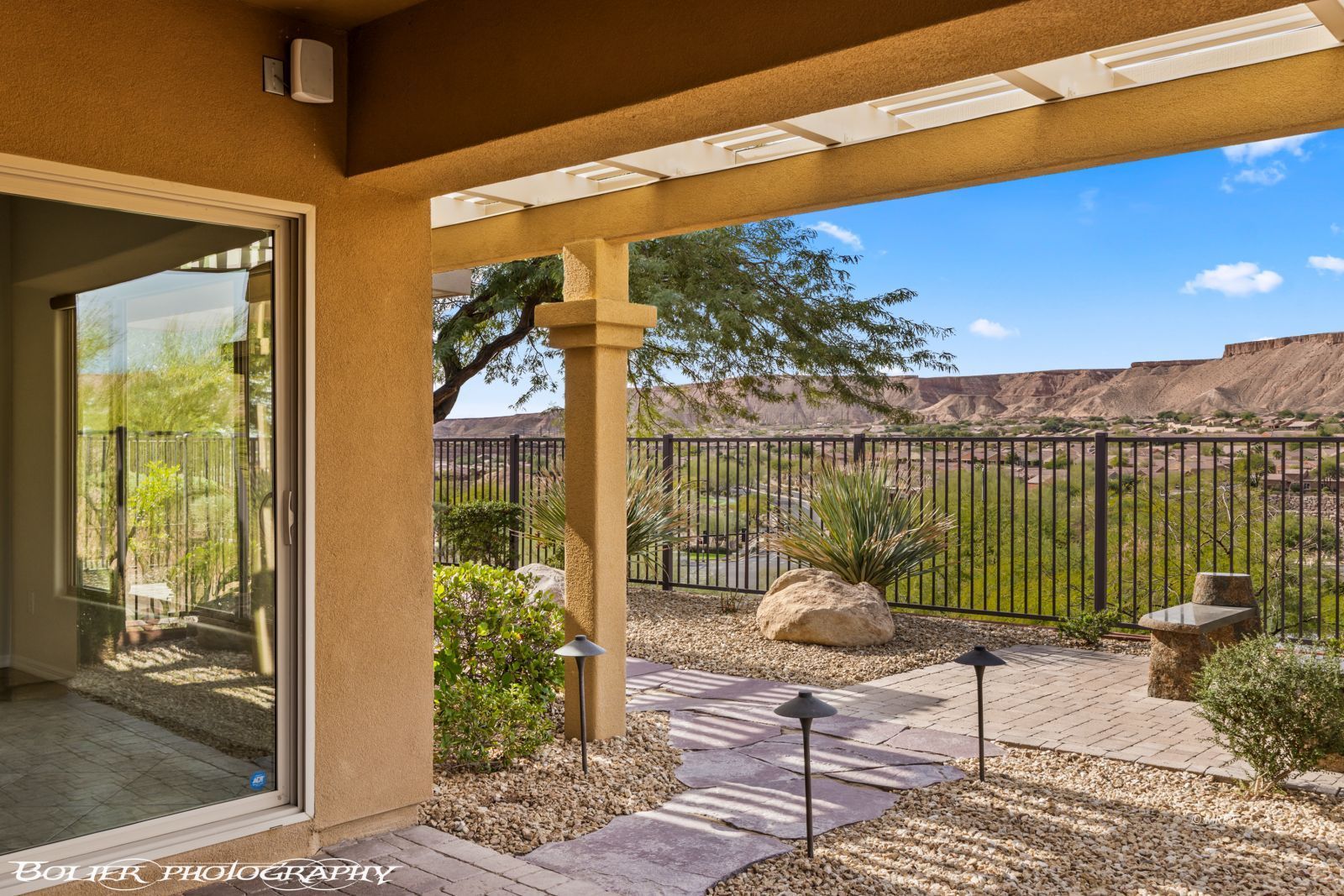 1113  Split Rail Ave