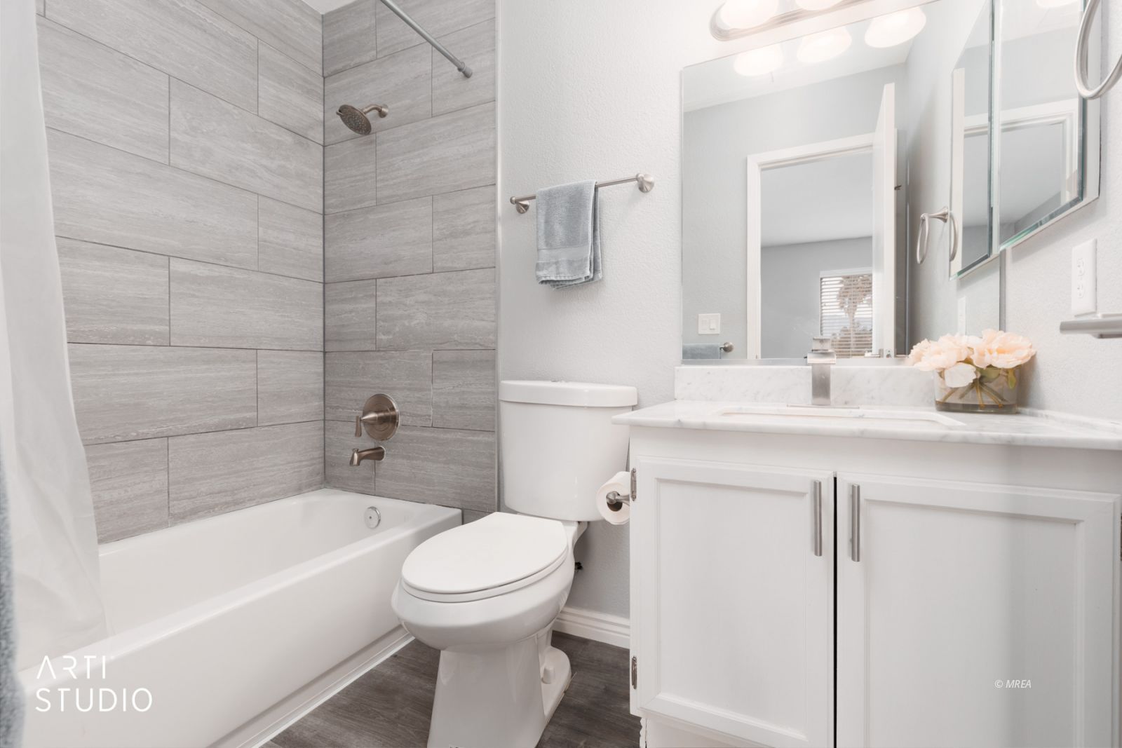 818  Mesquite Springs  #202