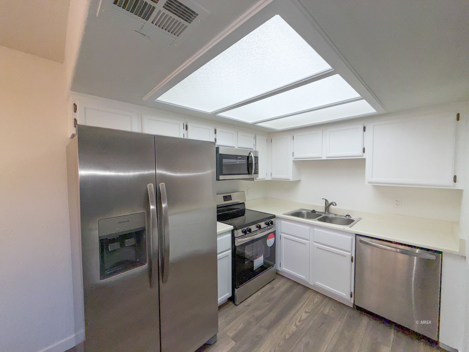 845  Mesquite Springs  #101