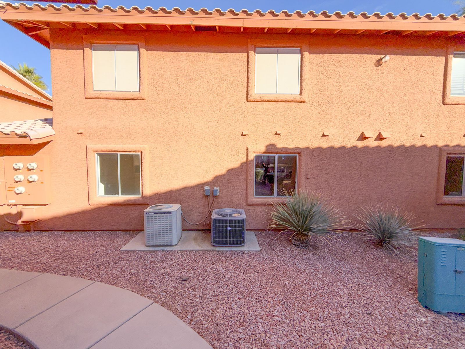 845  Mesquite Springs  #101