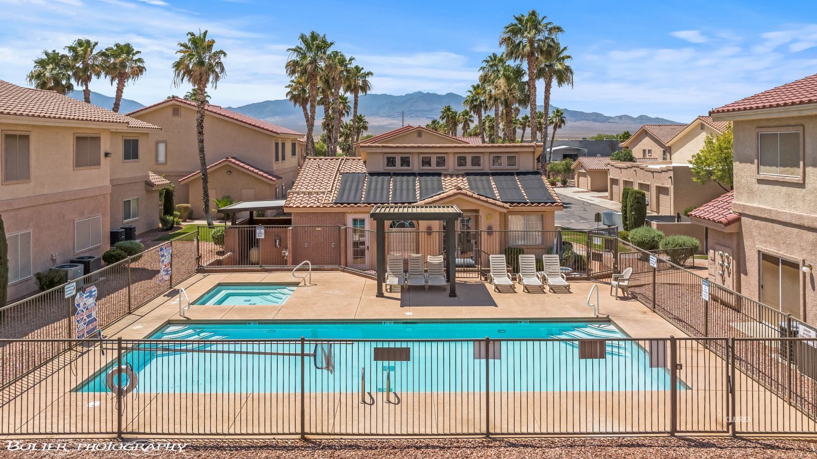 517  Mesquite Blvd  #212