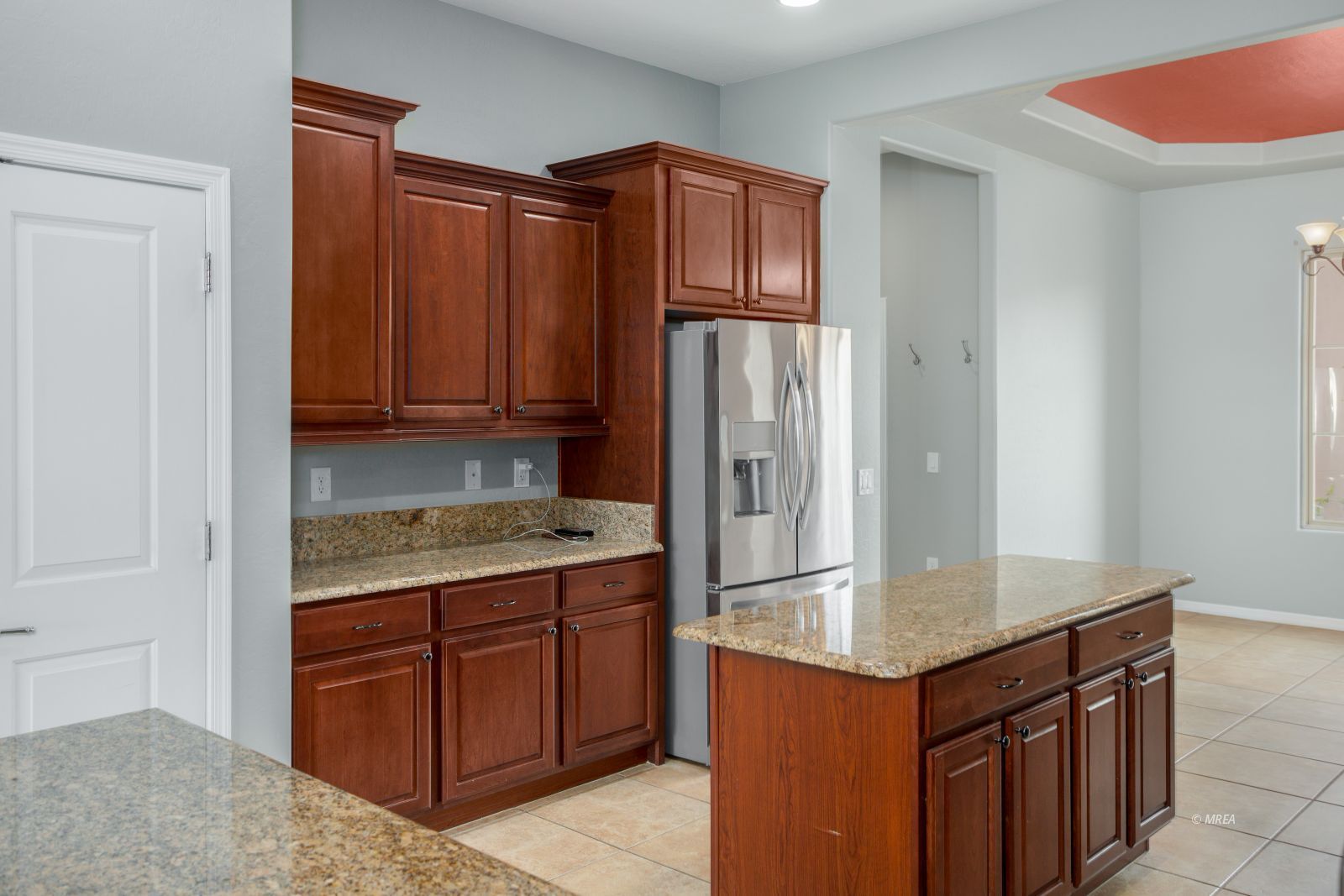 981  Starlight Terrace 