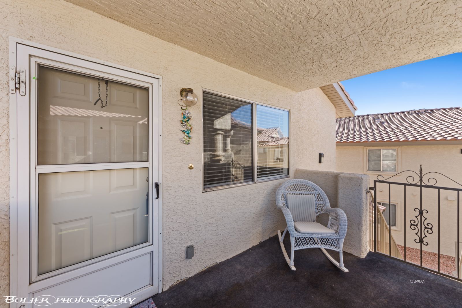 465  Mesa Blvd #201