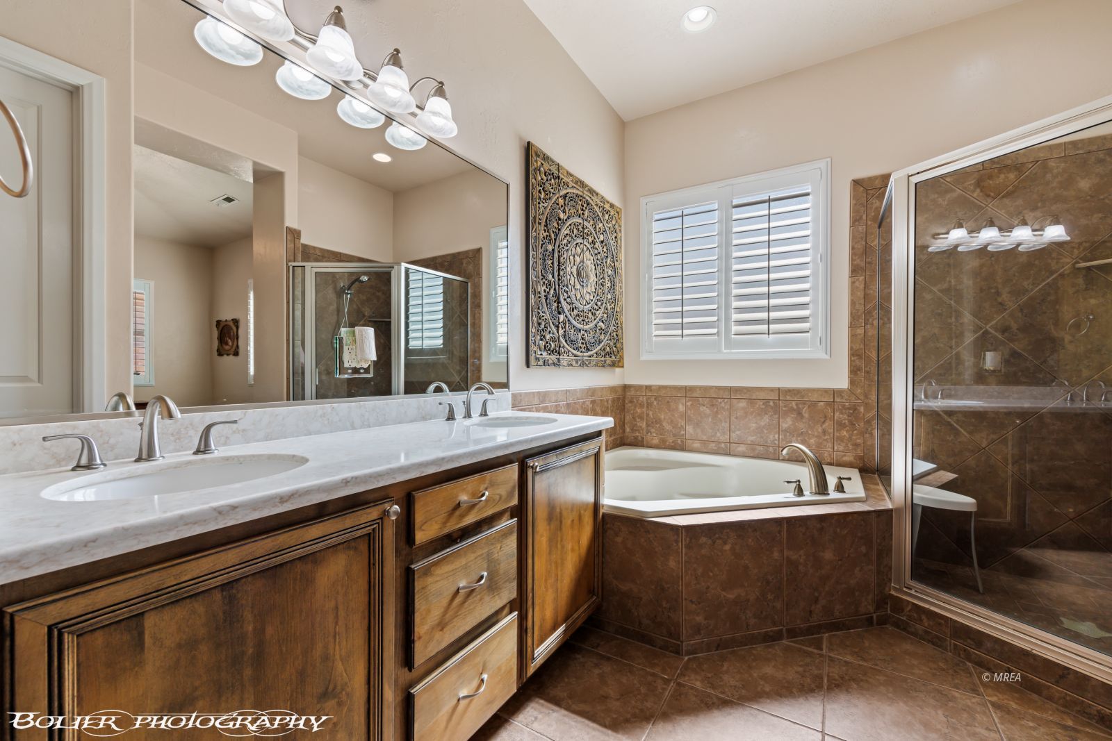 408  Sublimity Crest 