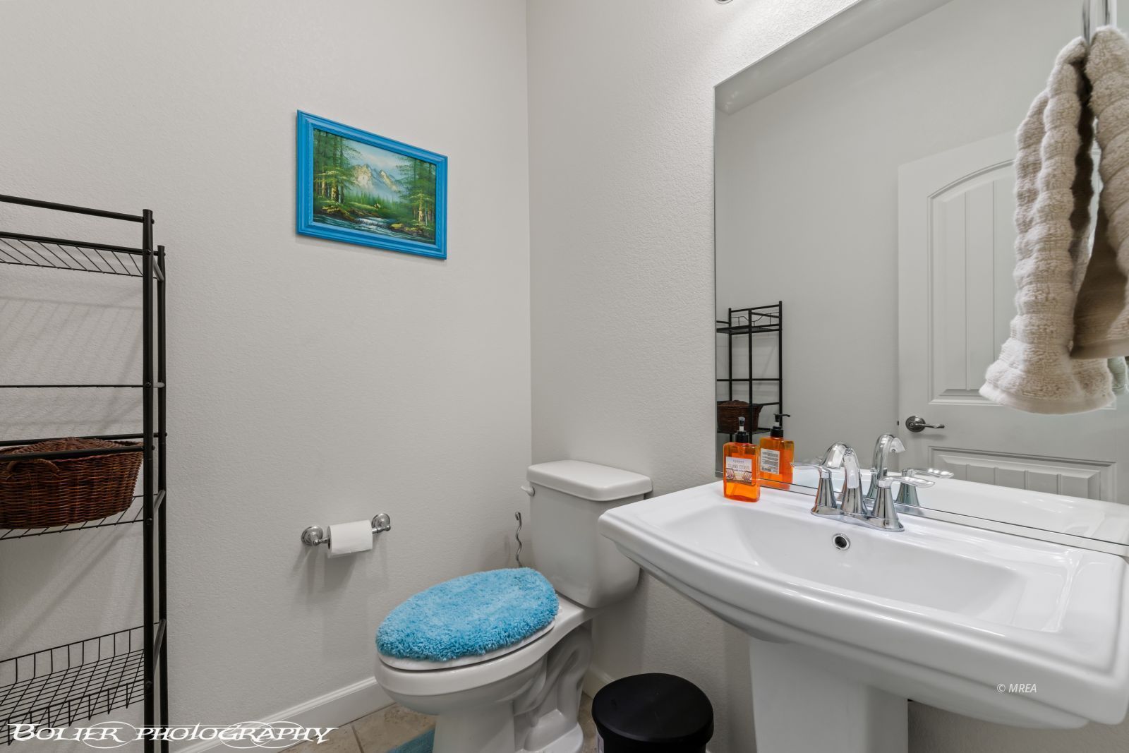 469  Paradise Valley Heights 