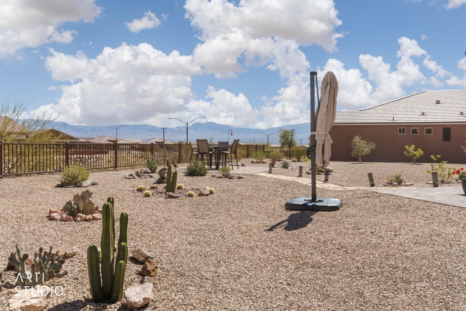 1492  Downy Peak Cyn 