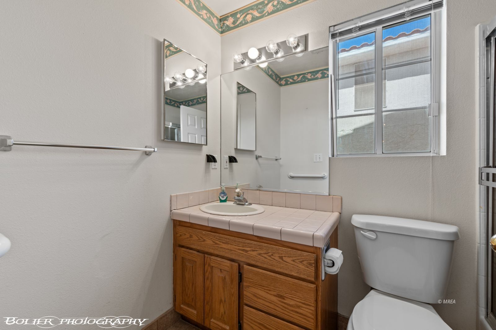 770  Buena Vista Cir