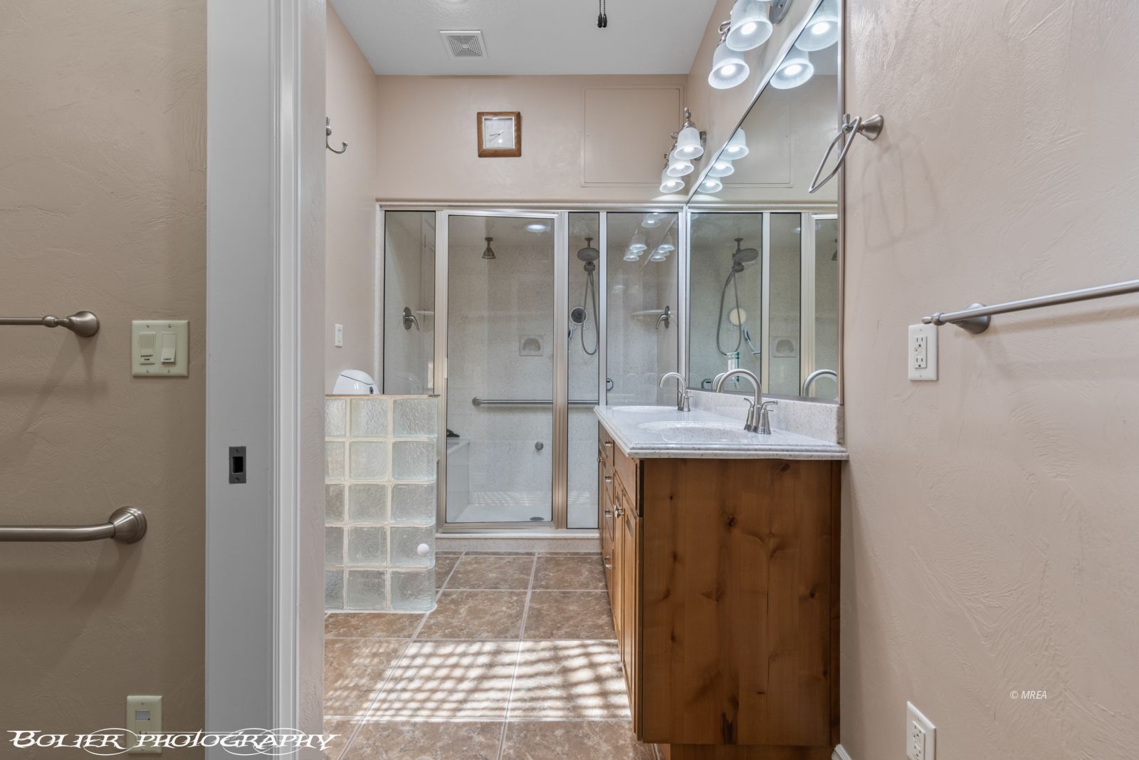 420  Sublimity Crest 