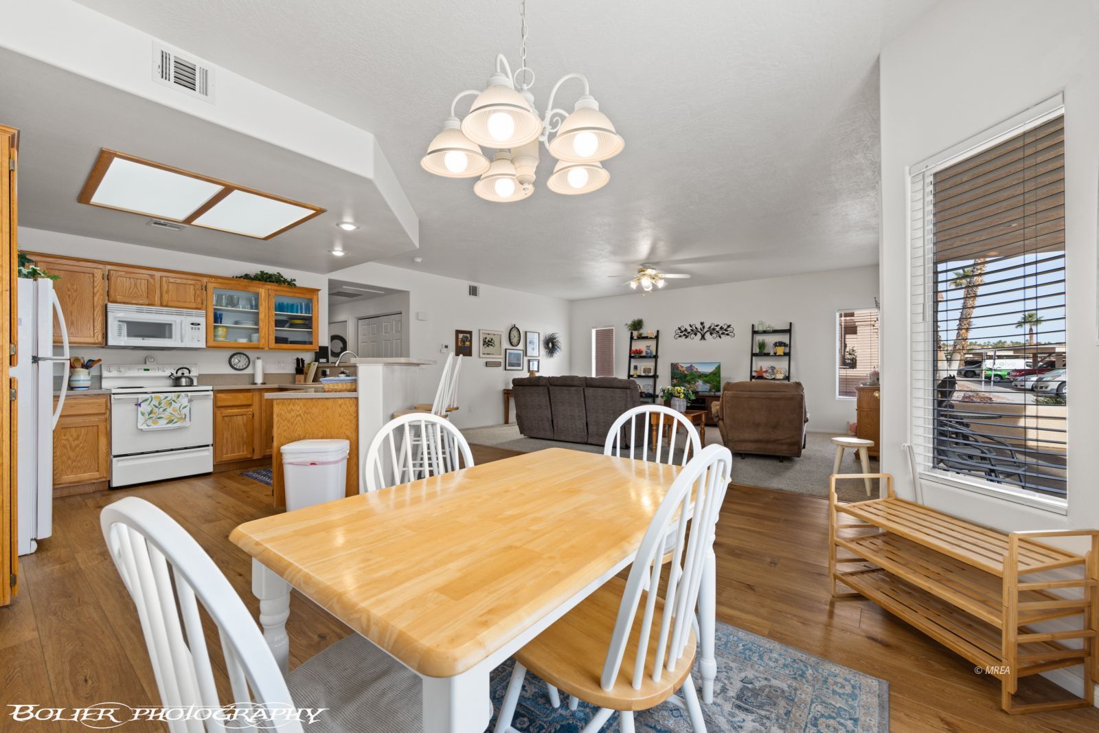 517  Mesquite Blvd  #212