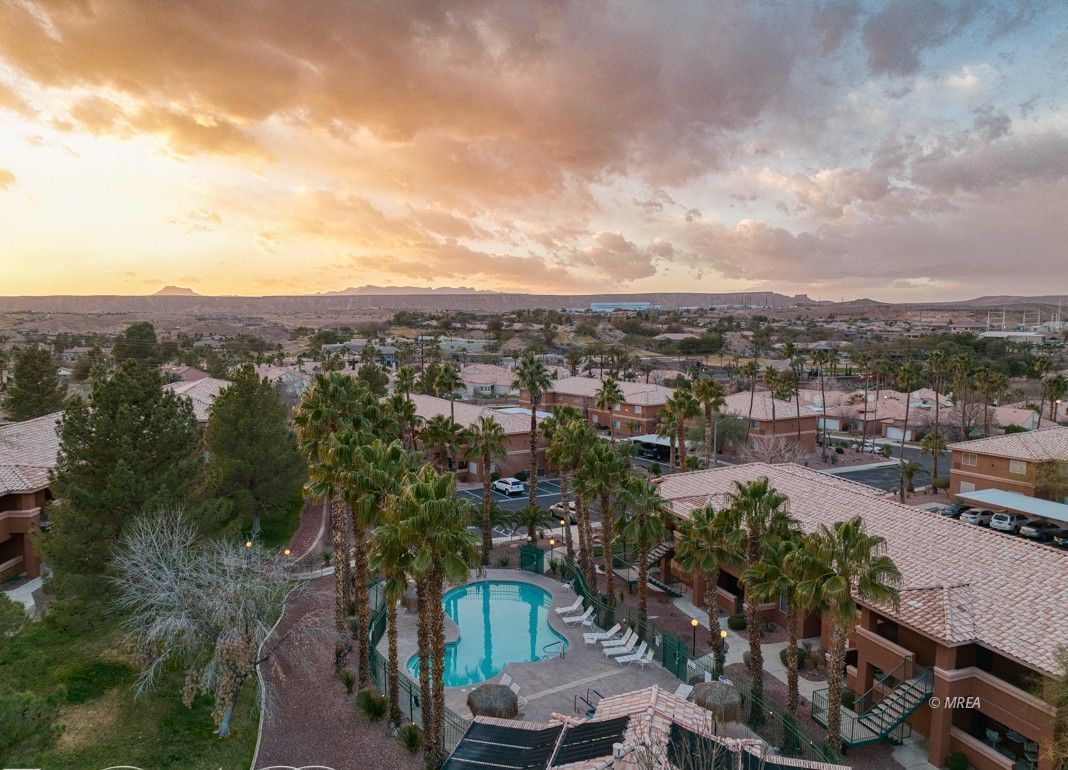 518  Turtleback Rd #C