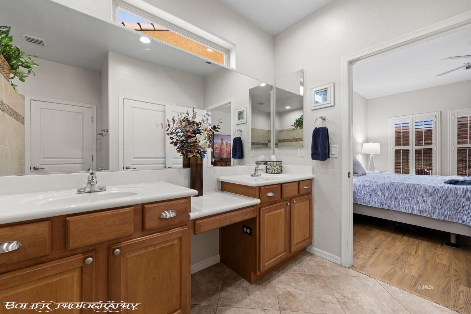 1360  Saddle Horn RDG 