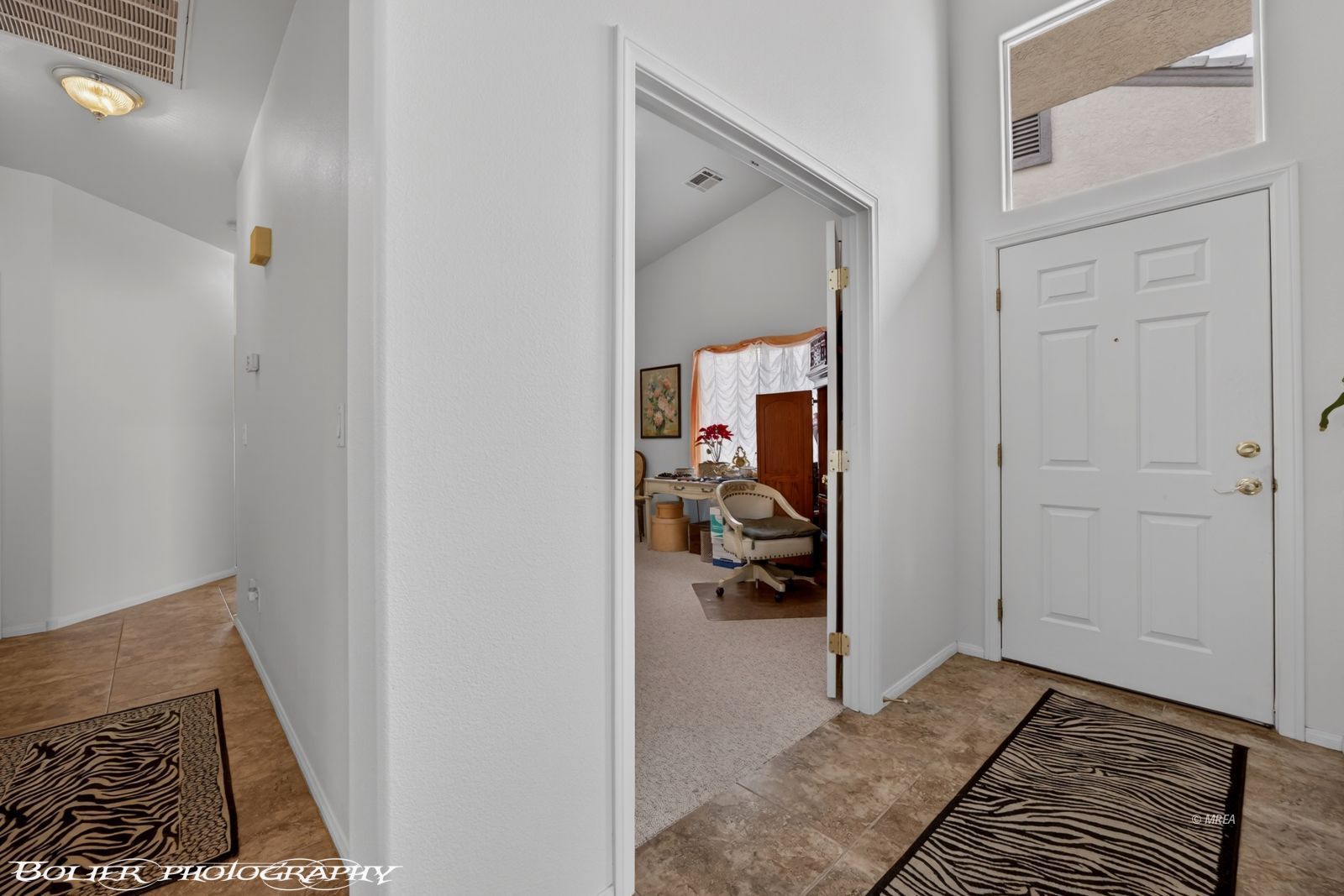 1181  Augusta Hills St