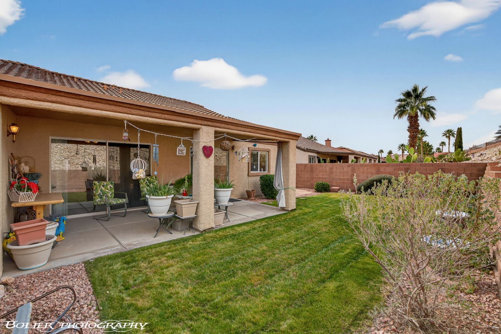 1181  Augusta Hills St