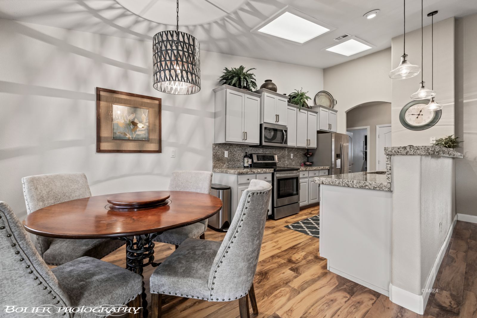 1231  Indian Wells Rd