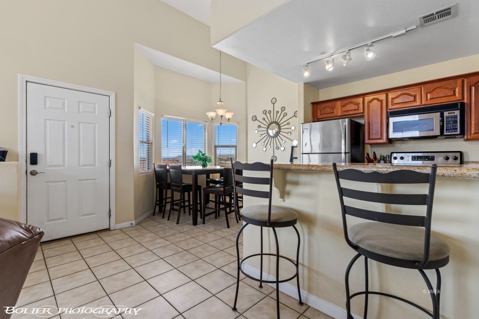 890  Kitty Hawk Dr #524