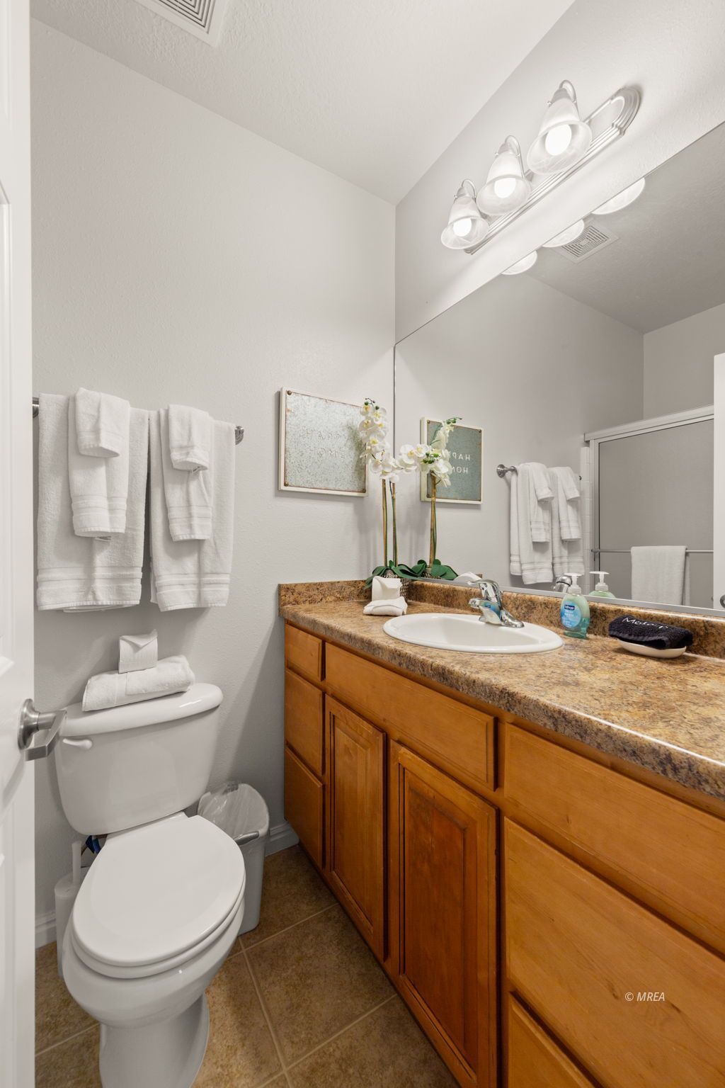 103  Desert Willow Ln #B