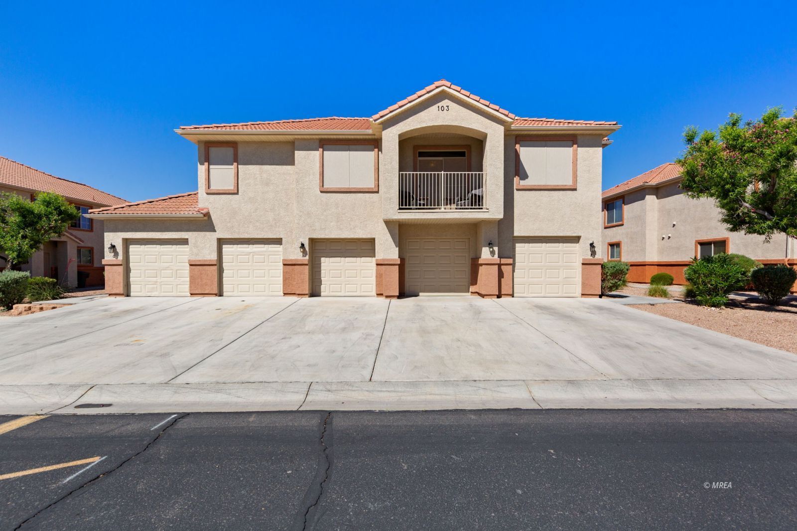 103  Desert Willow Ln #B