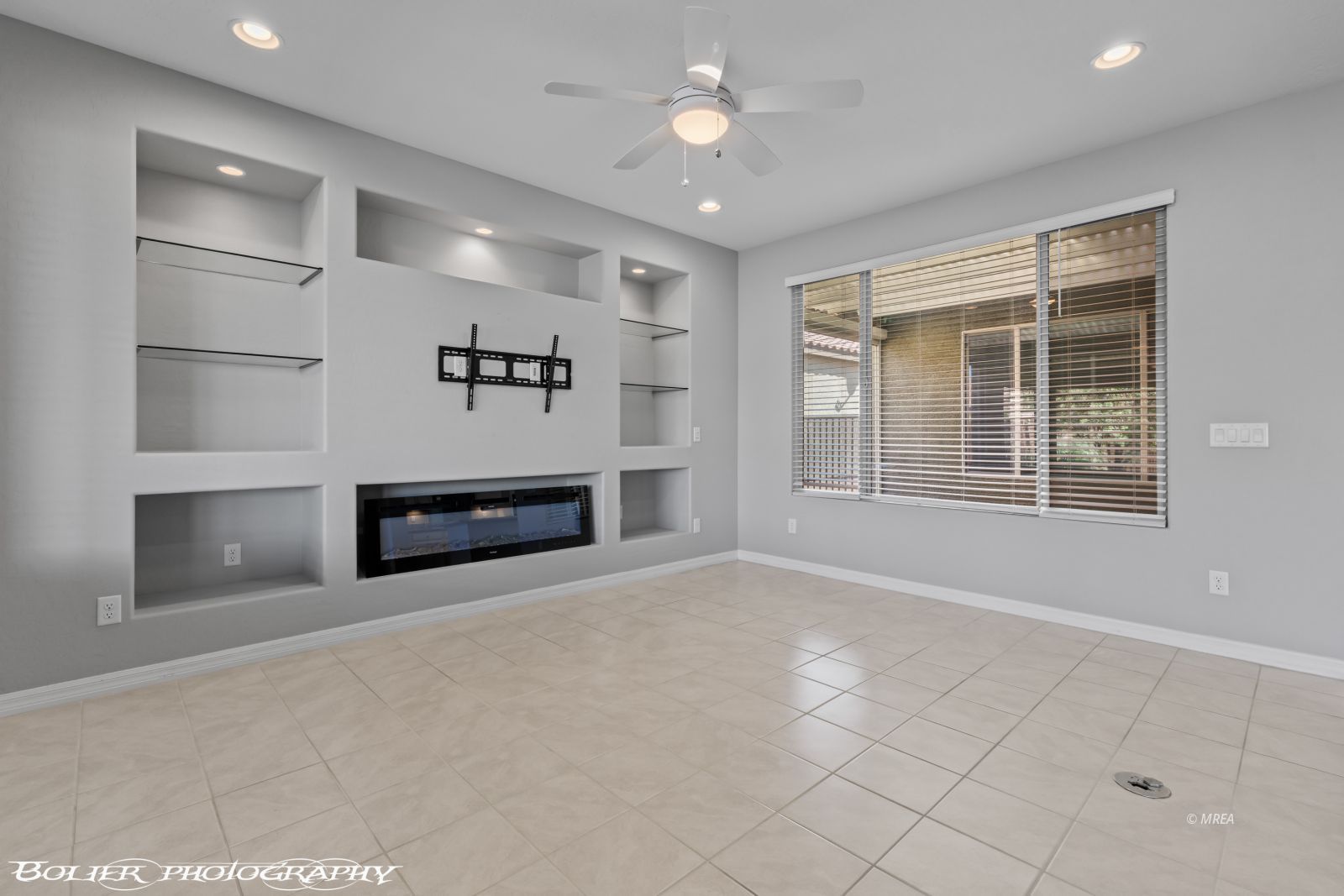 901  Emerald Pool Bluff 