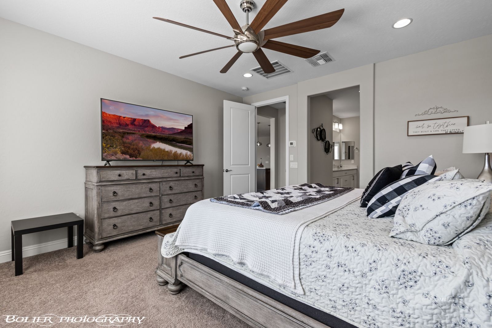 1008  Challenger Bluff 