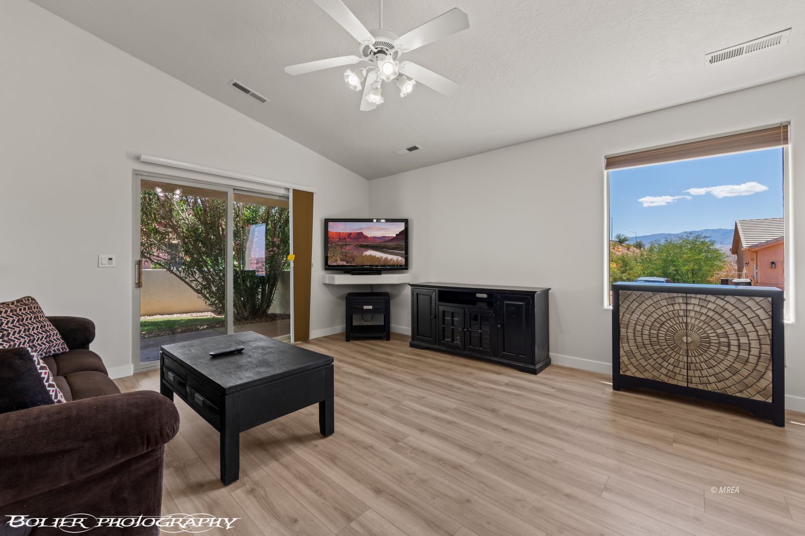 400  Paradise Pkwy  #113