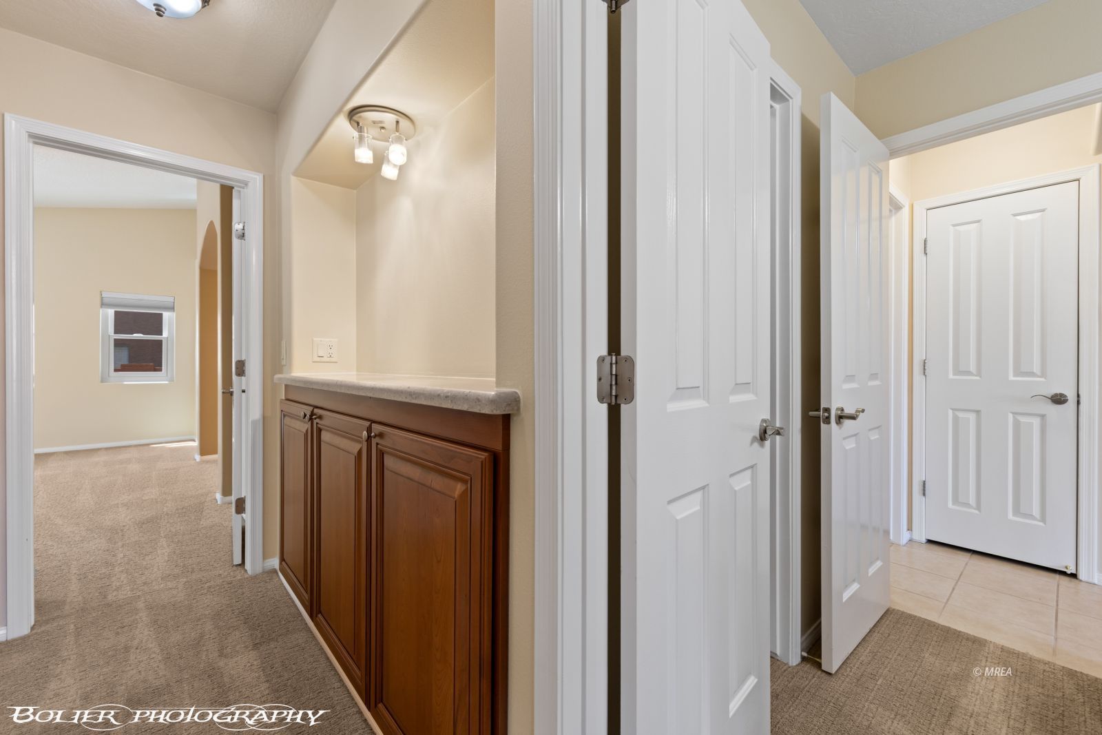 998  Opal St