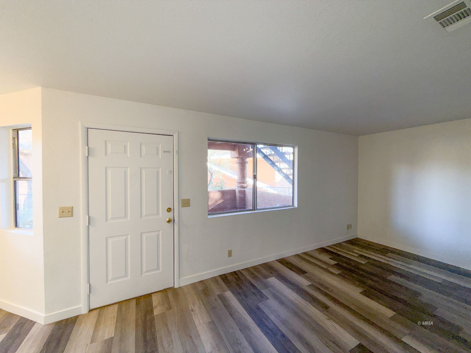 845  Mesquite Springs  #102