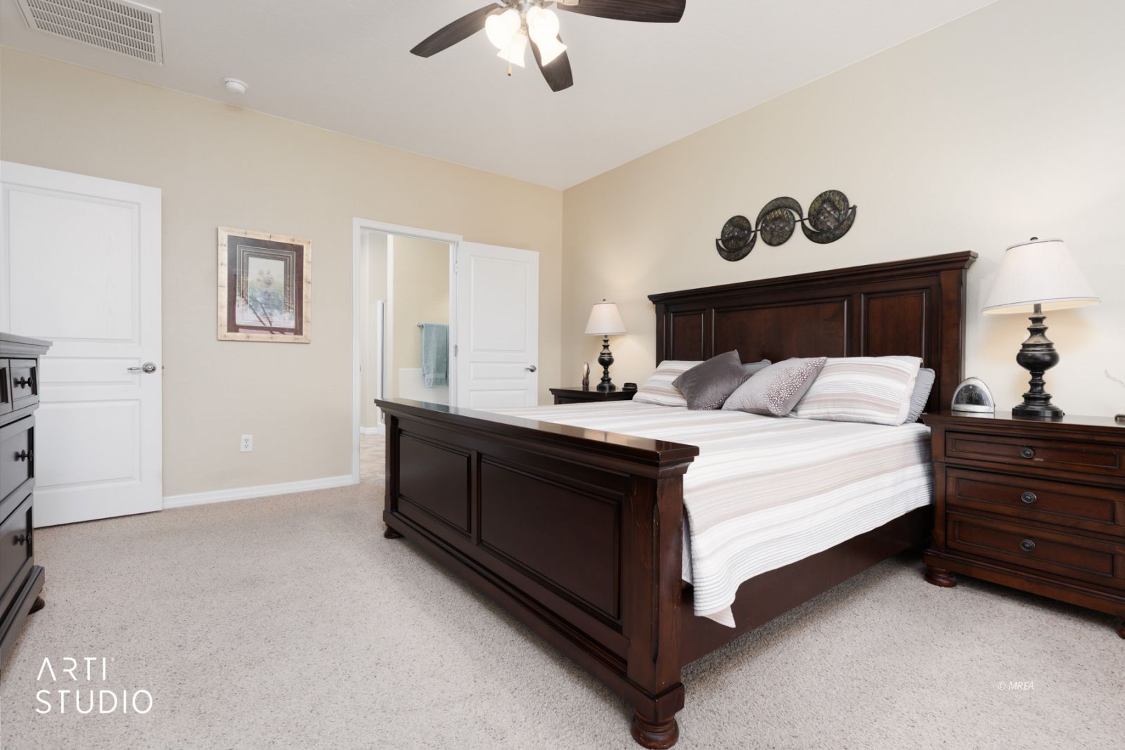 1292  Heritage Heights 