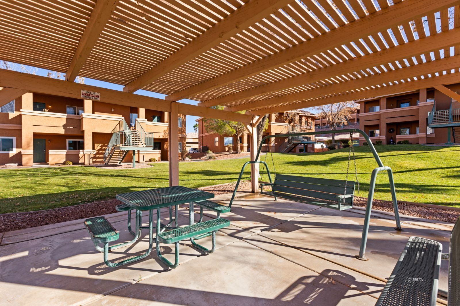 518  Turtleback Rd #C