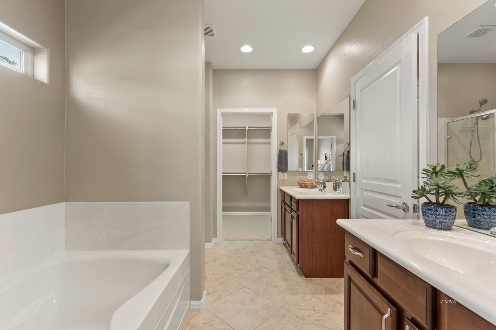 1427  Wheelwright Ct