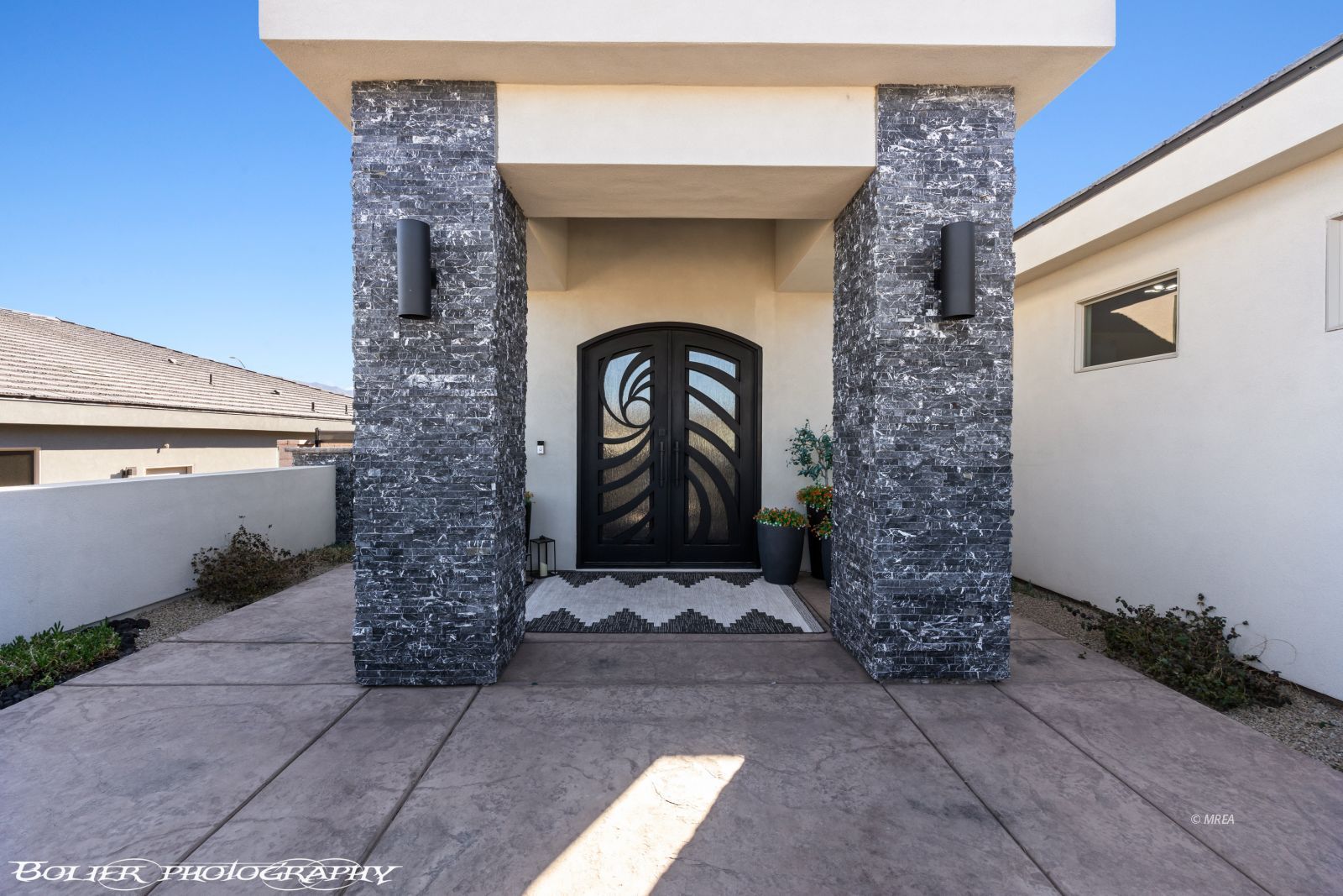 1452  Stonewall Bend 