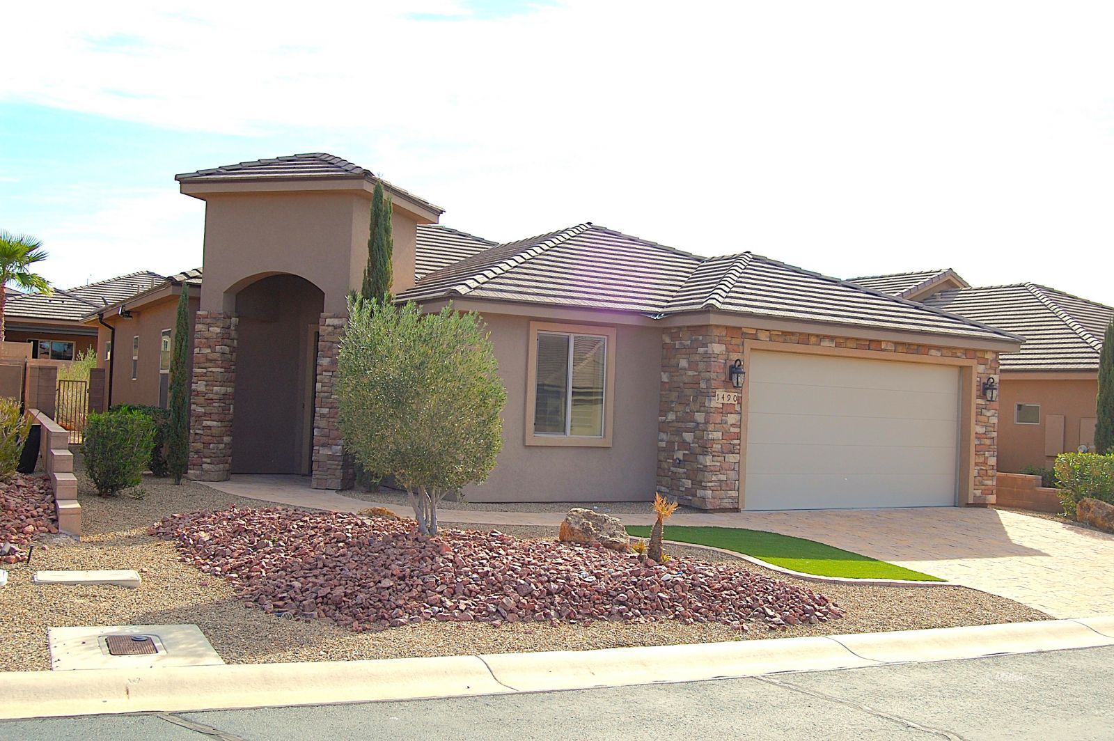 1490  Three Springs Cv 