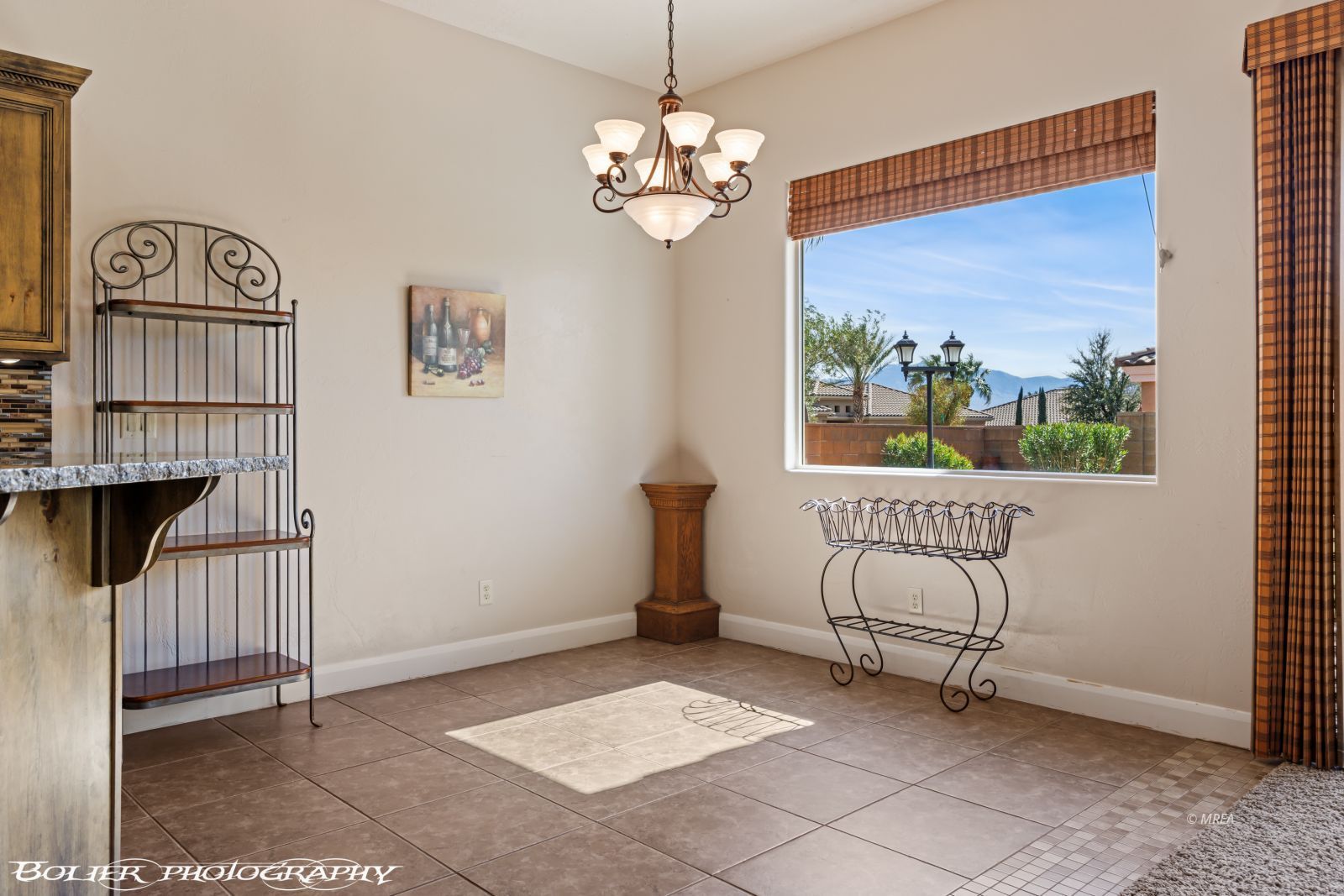 408  Sublimity Crest 