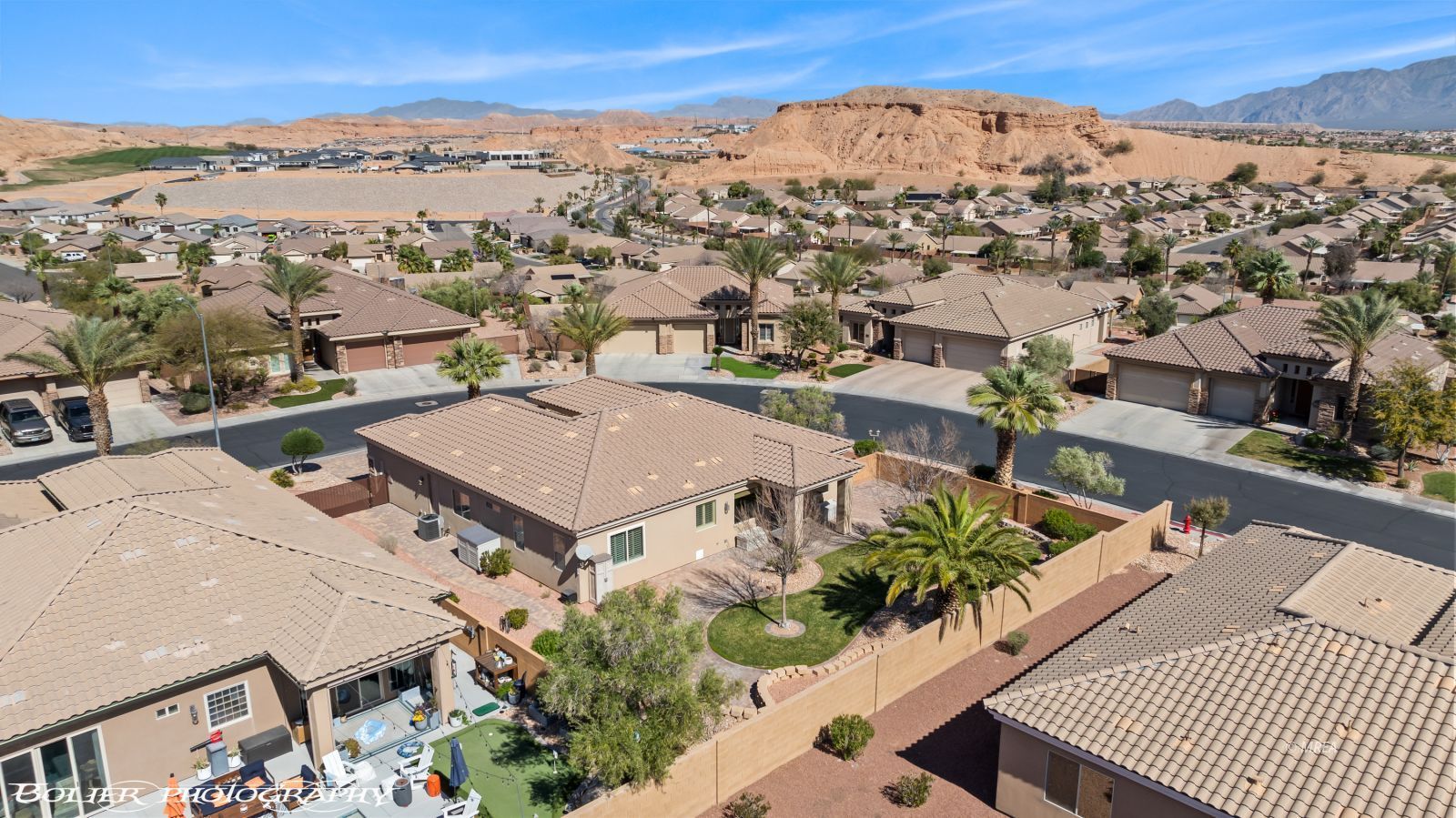 408  Sublimity Crest 