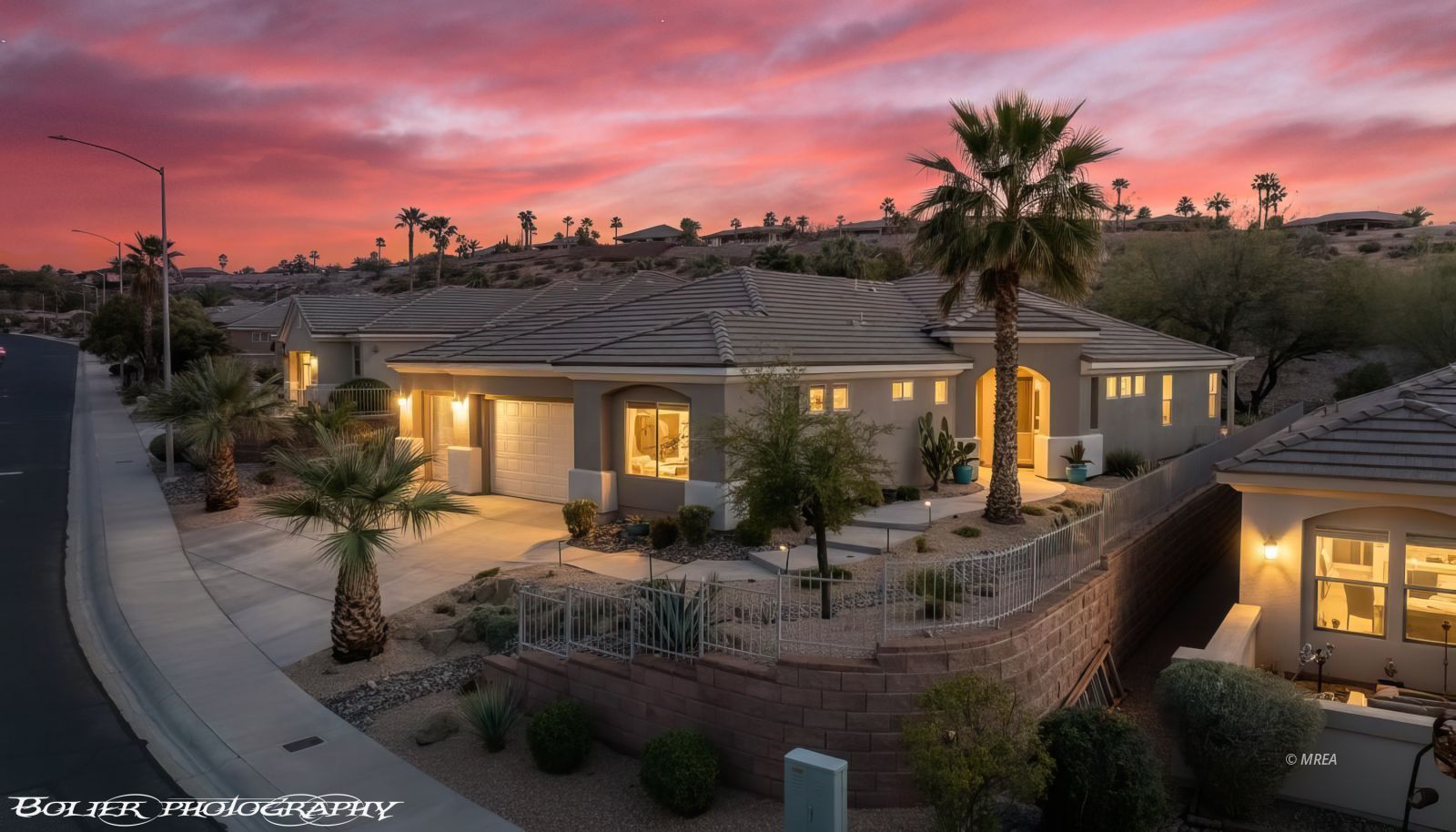 454  Highland View Ct