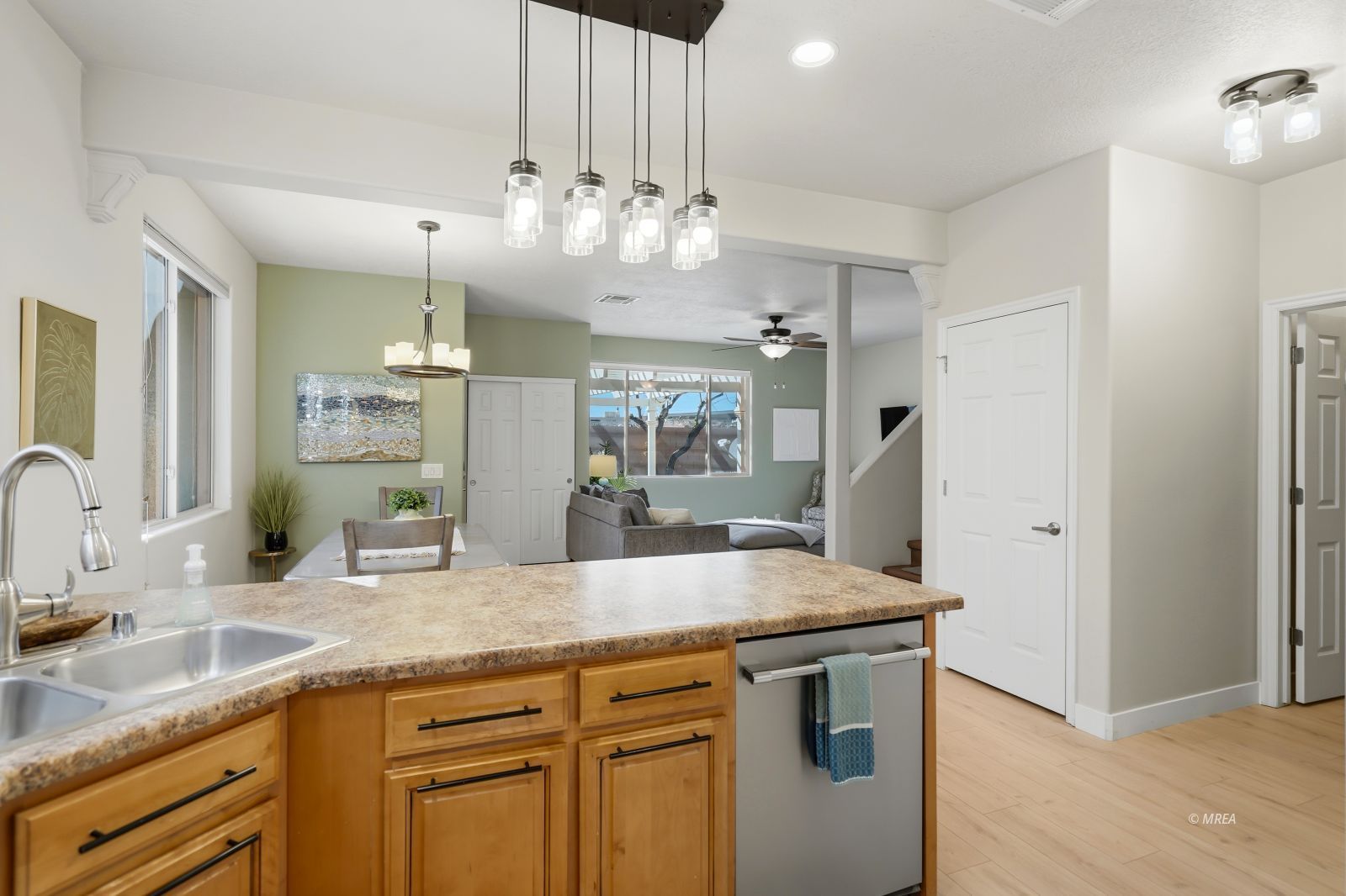 123  Desert Willow Ln #C