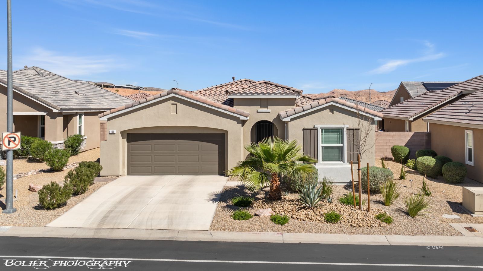 469  Paradise Valley Heights 