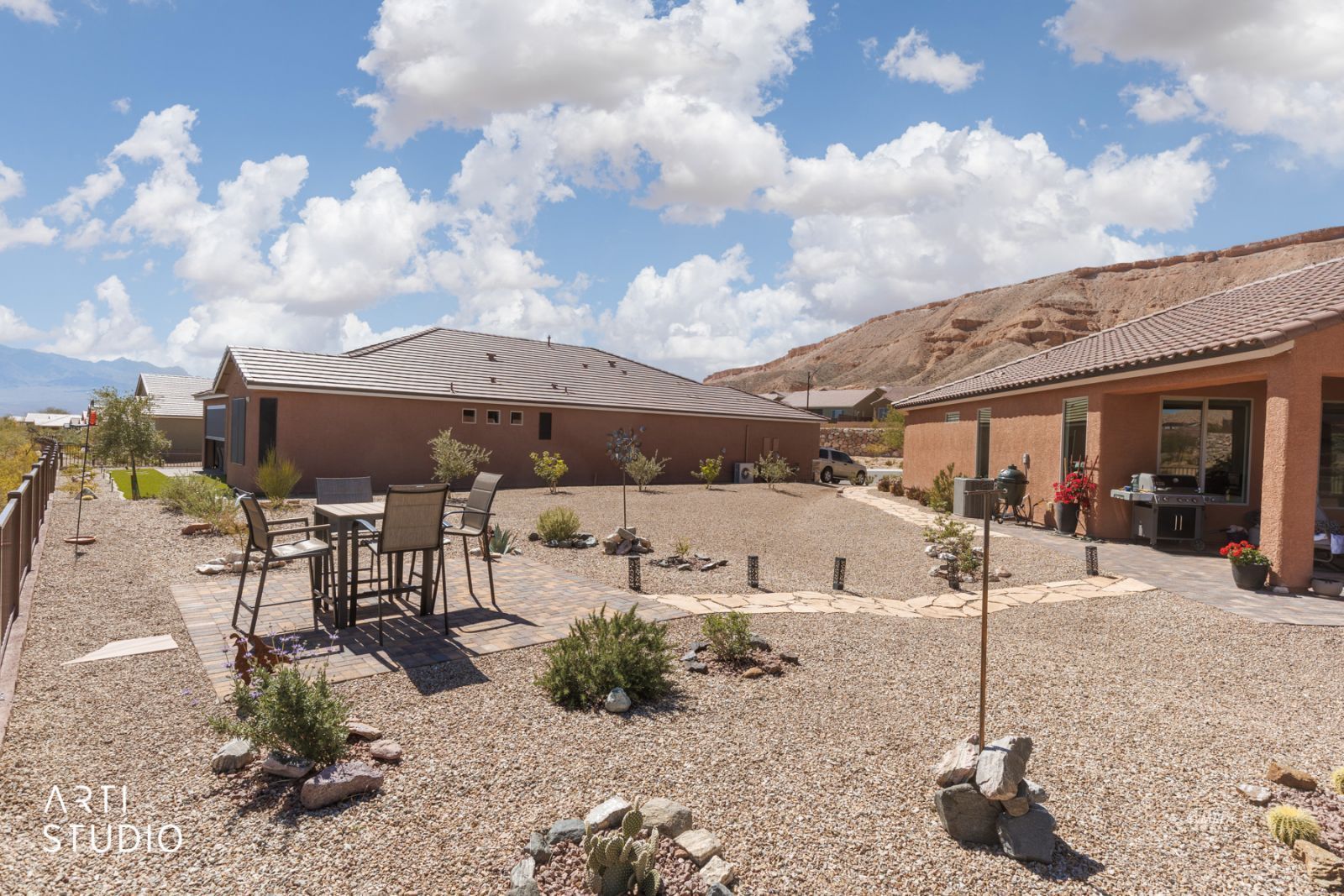 1492  Downy Peak Cyn 