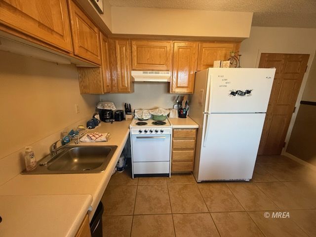 555  Highland Dr #101 