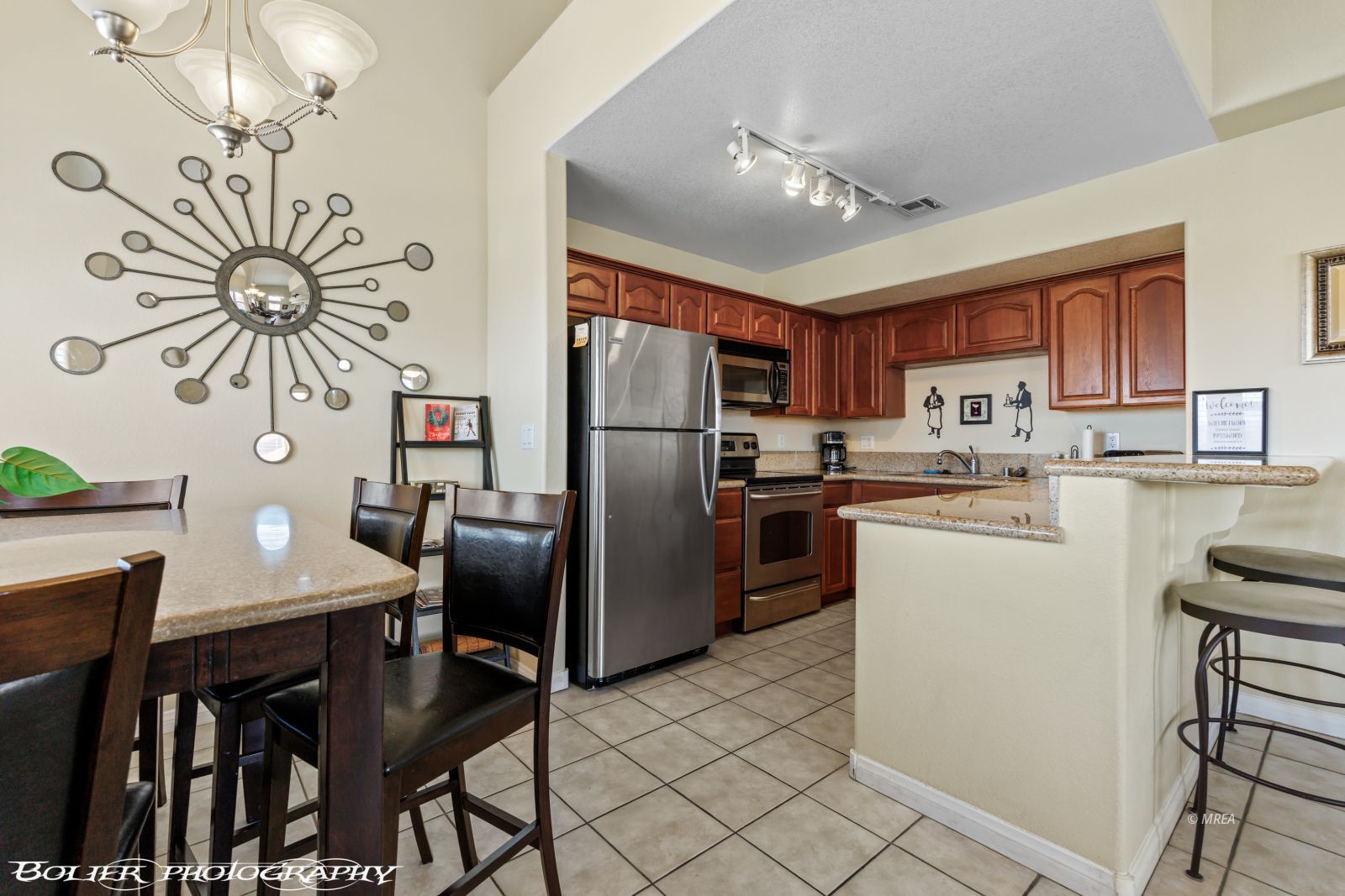 890  Kitty Hawk Dr #524