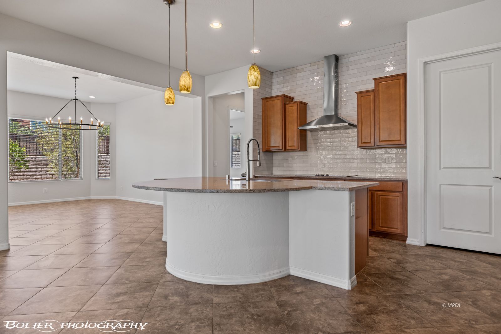 865  Dutch Oven Lane 