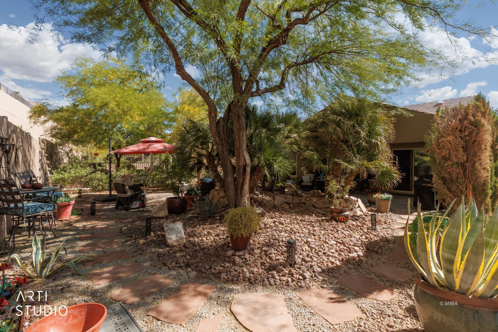 1029  Back Country Trl 