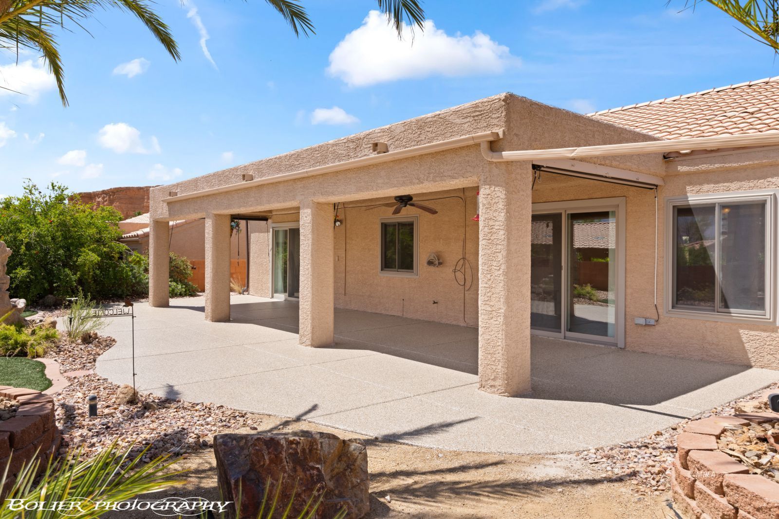 998  Opal St