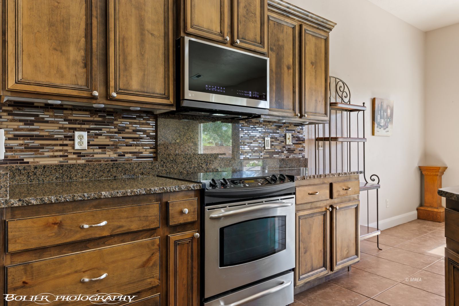 408  Sublimity Crest 