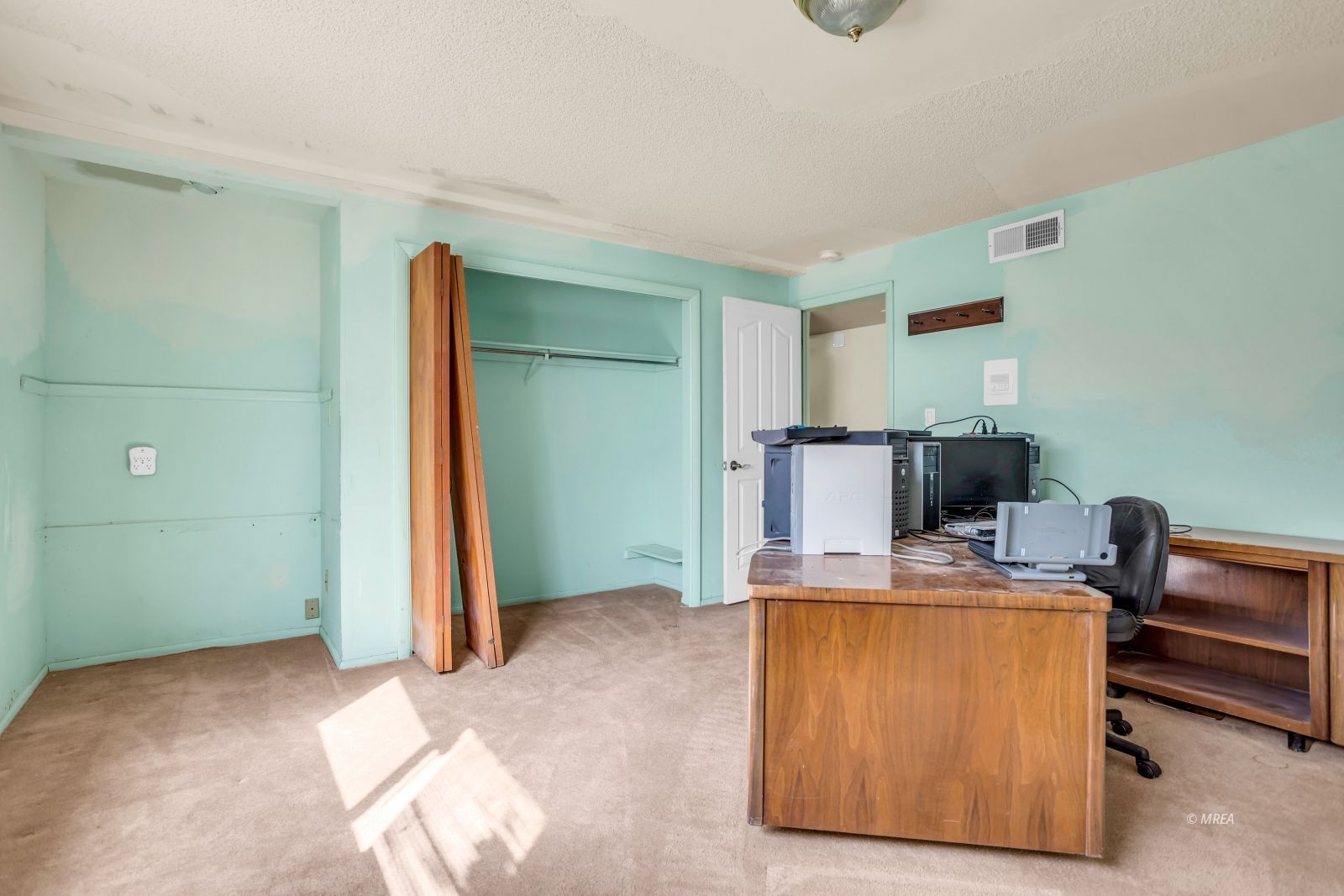 250  Second North St