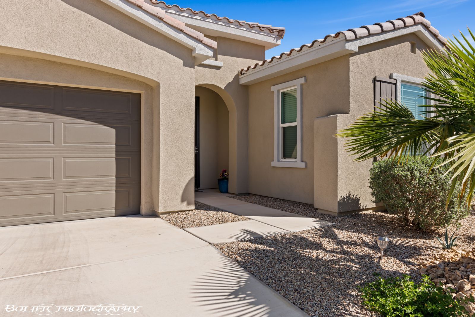 469  Paradise Valley Heights 