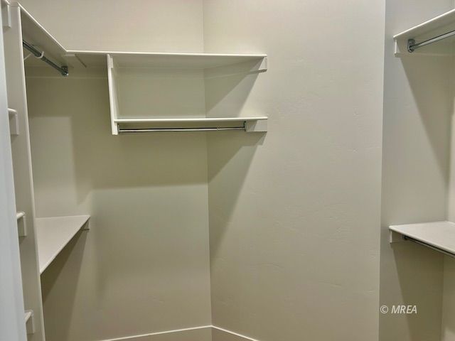 632  AUSTIN HARRY Dr