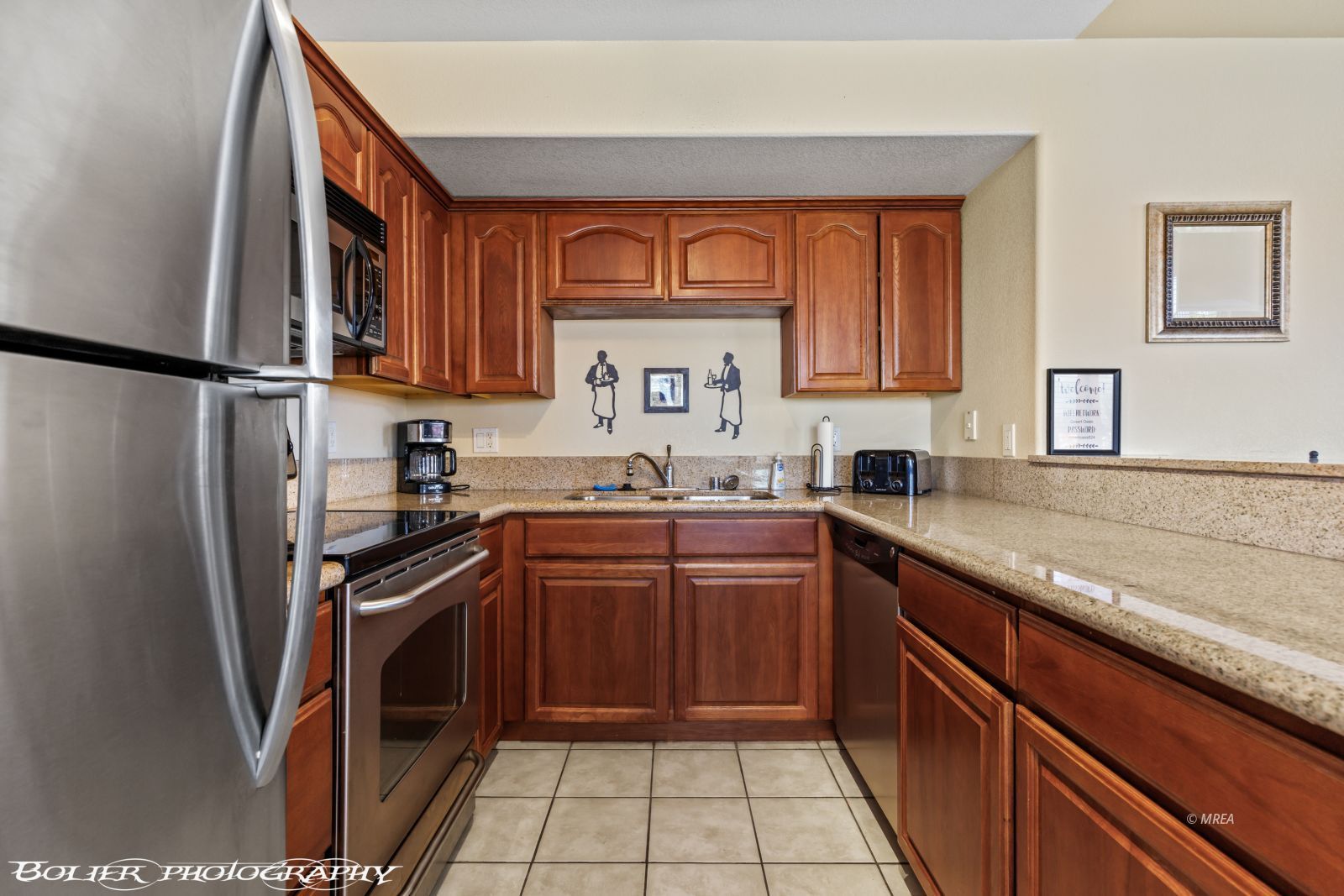 890  Kitty Hawk Dr #524