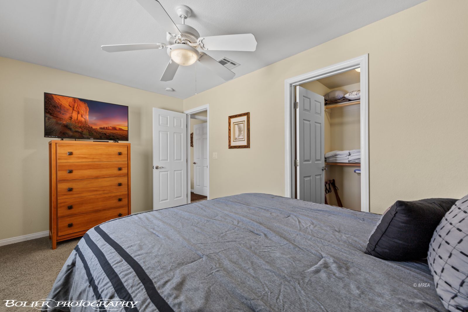 890  Kitty Hawk Dr #524