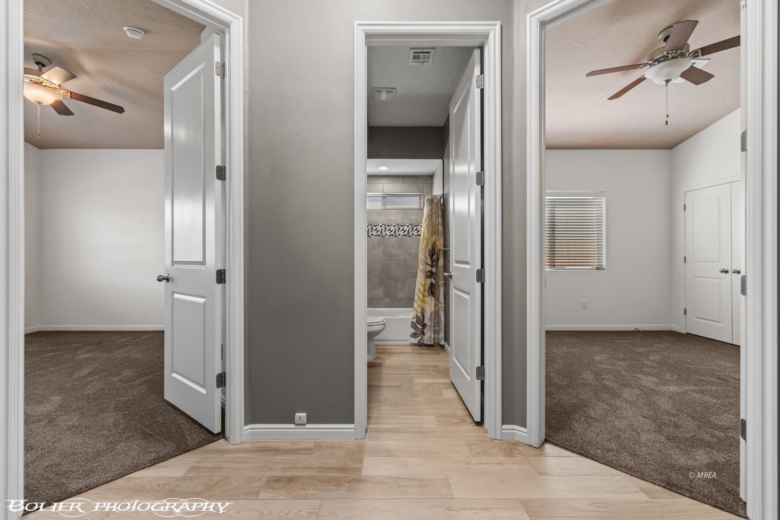 556  Quartz Way