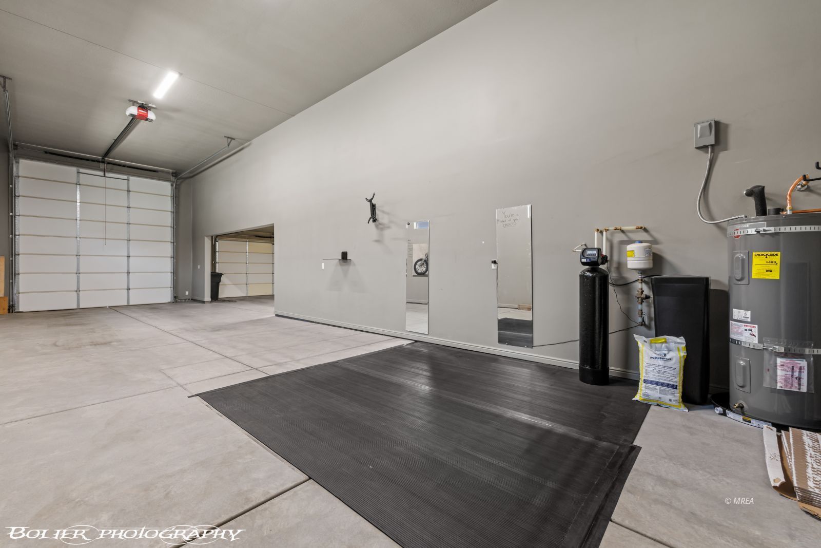 556  Quartz Way